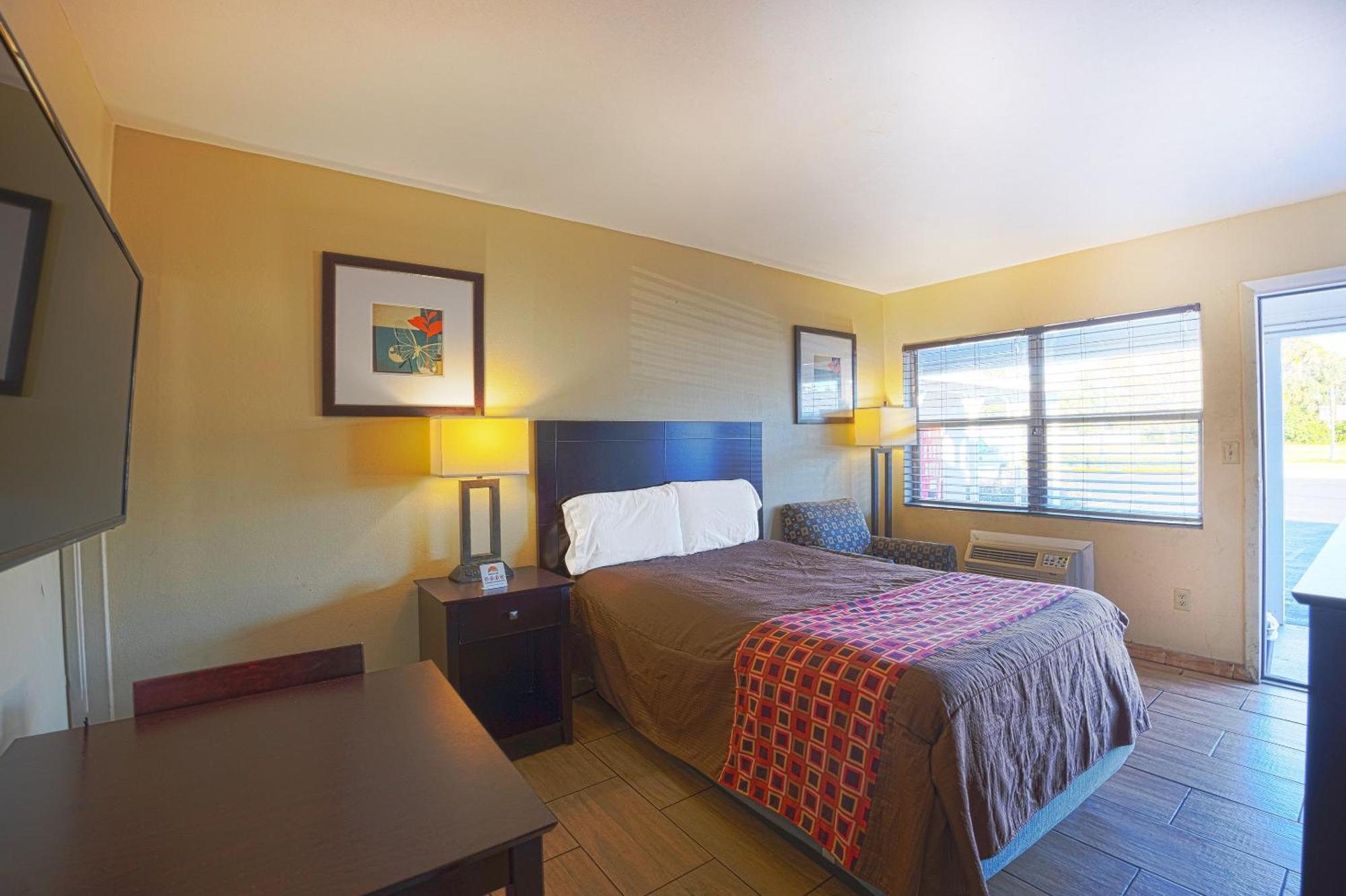 Sunrise Inn By Oyo Titusville Fl Esterno foto